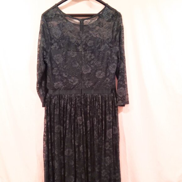 Dress Size 2XL Dark Green Color A-Line Maxi Long Floral Lace Lined Long Sleeves - Picture 4 of 5